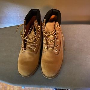 Boy's Timberland Boots